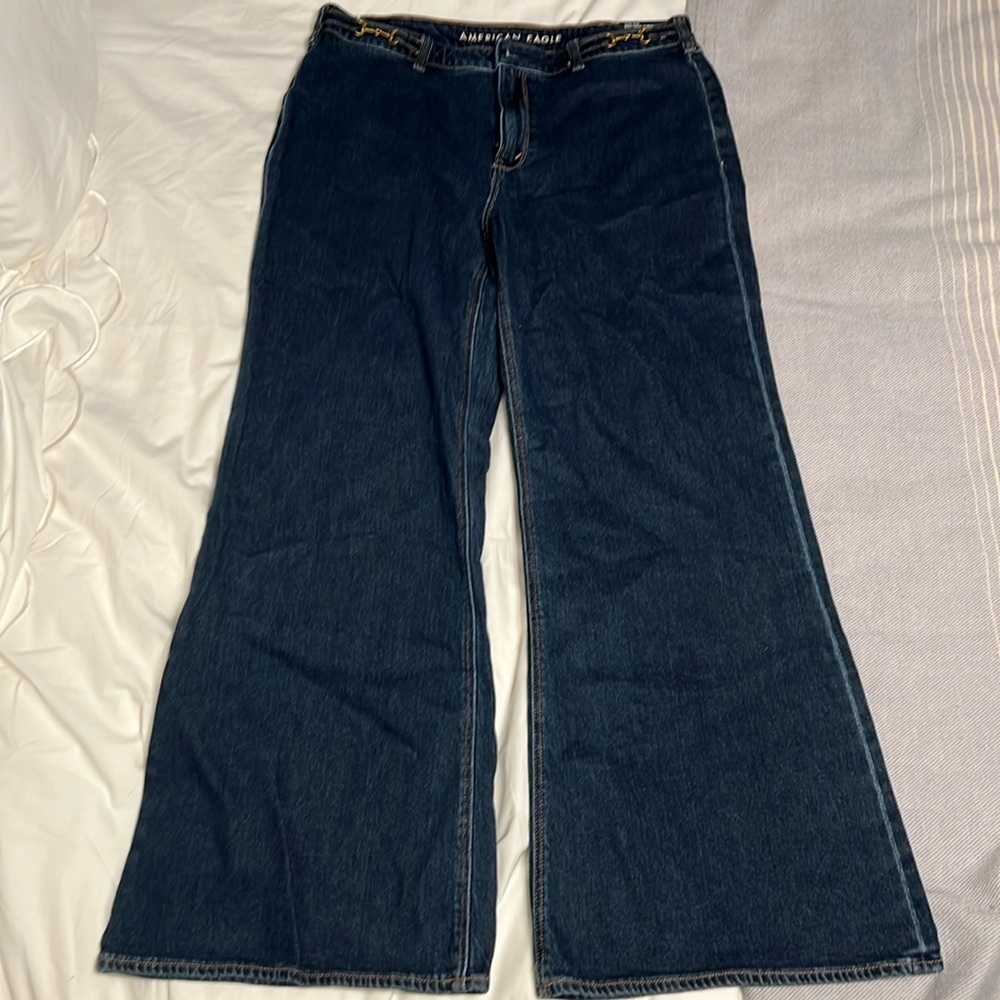 New with tags women’s American Eagle Flare High Rise 12Regular